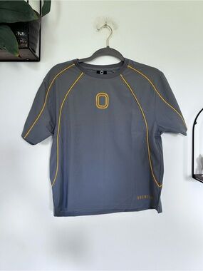 Overtime Kids Gray & Yellow Short Sleeve T Shirt Size Large Youth